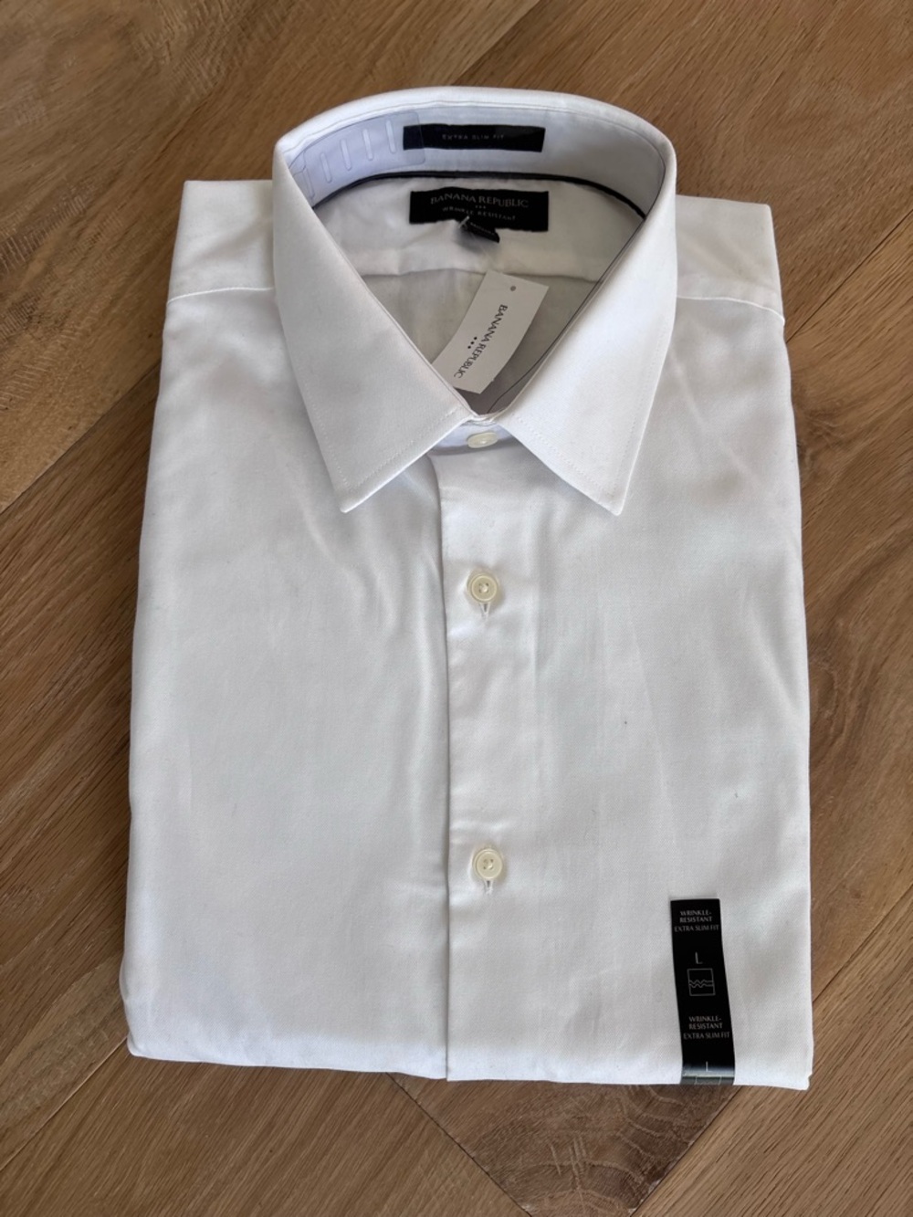 NWT Banana Republic Men’s White Dress Shirt